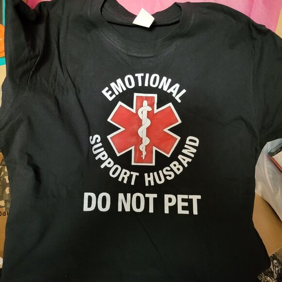 NWT EMOTIONAL SUPPORT HUSBAND FUNNY T-SHIRT - Picture 1 of 4
